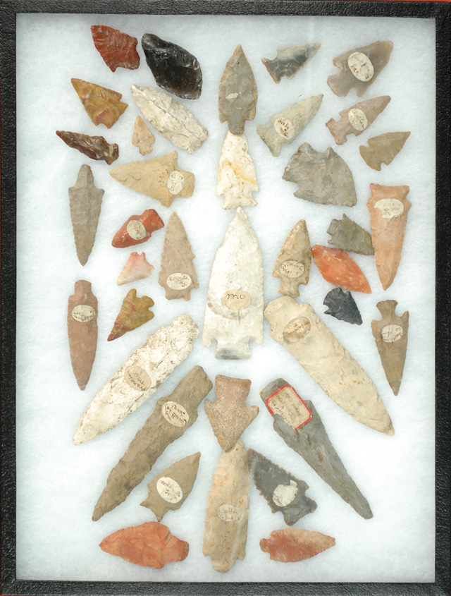 CASED COLLECTION NATIVE AMERICAN