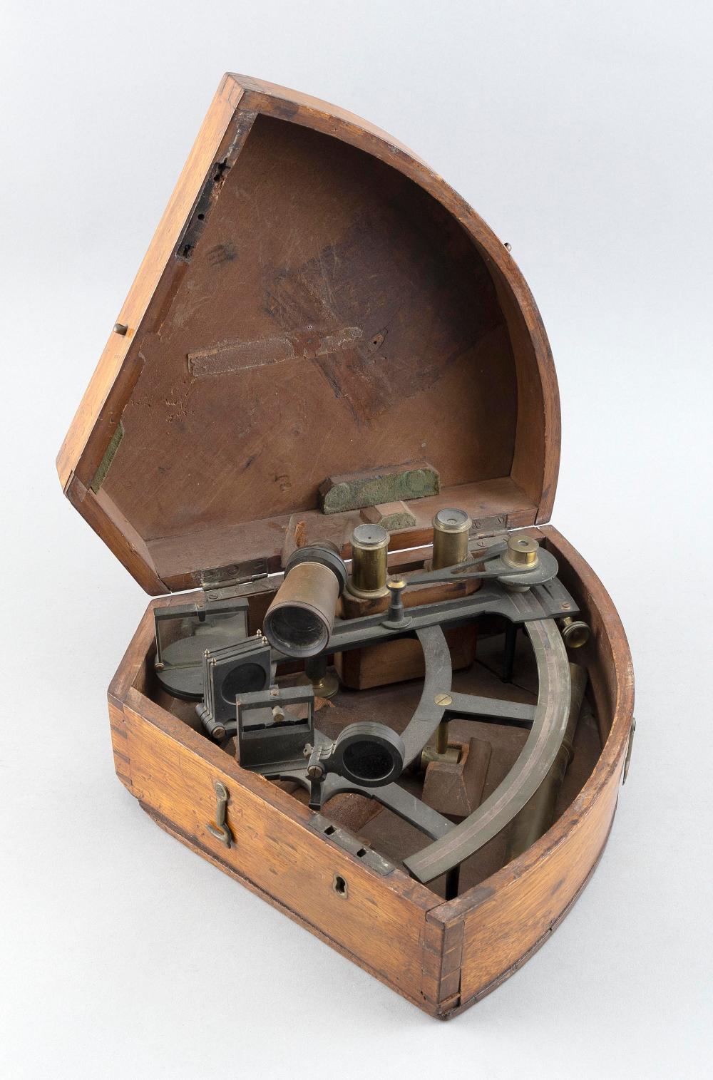 CASED DOLLOND SEXTANT LAST