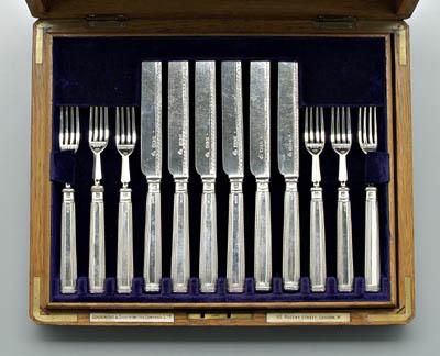 Cased English silver fruit set,