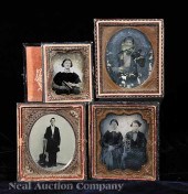 [Cased Images] a group of six