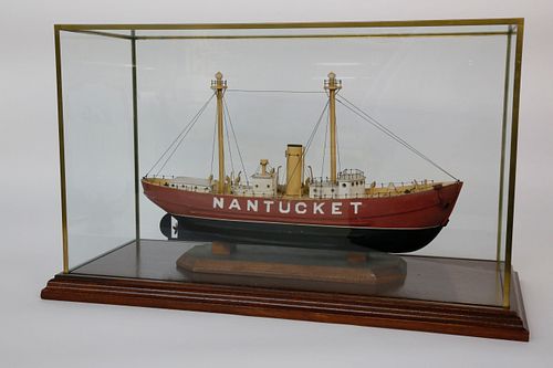 CASED MODEL OF THE "NANTUCKET