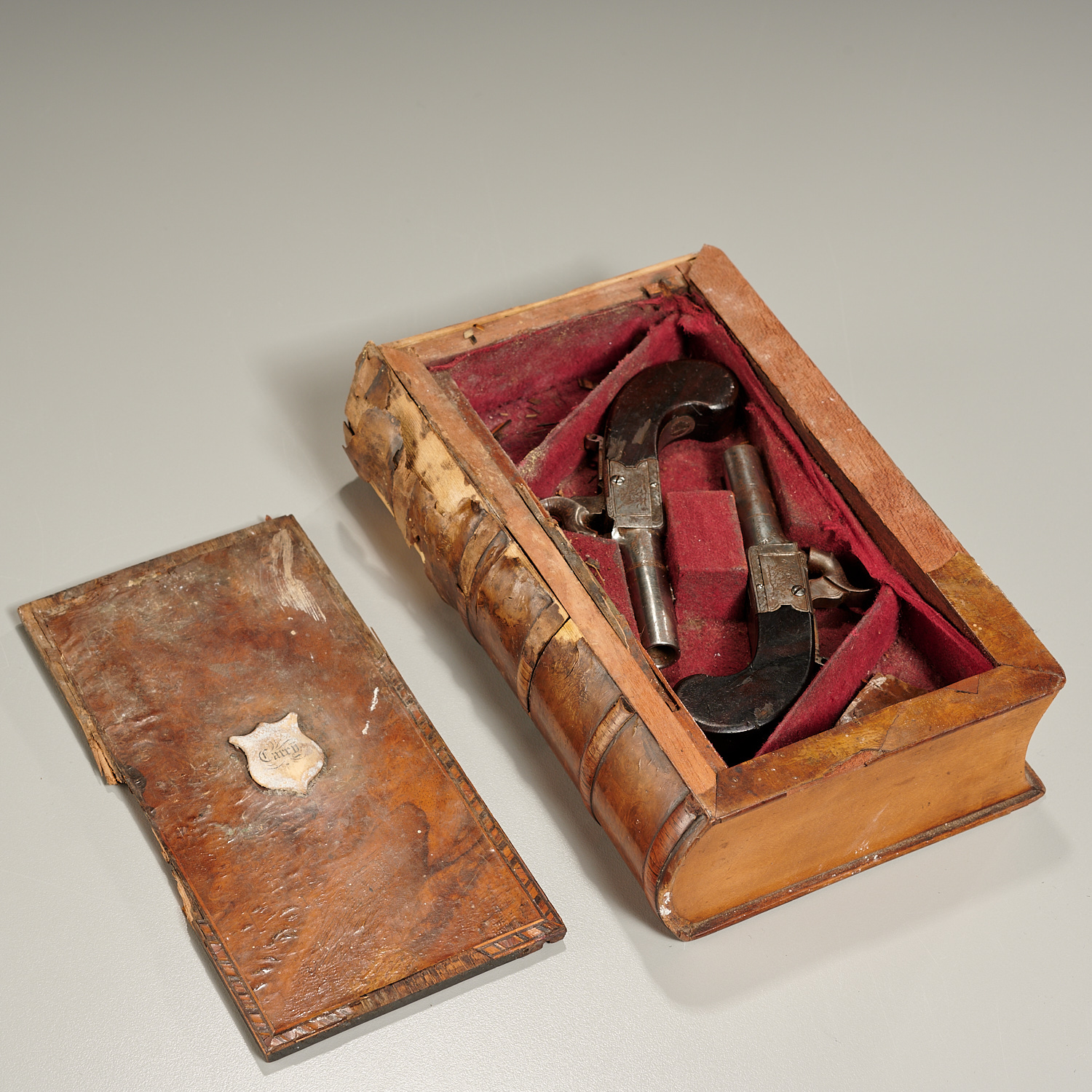 CASED PAIR STAUDENMAYER