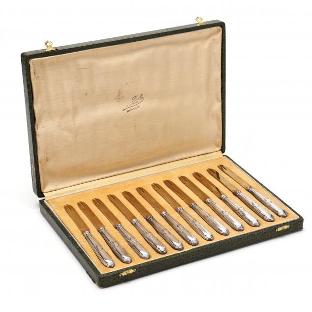 CASED SET OF FRENCH 1ST STANDARD