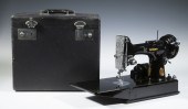 CASED SINGER FEATHERWEIGHT SEW