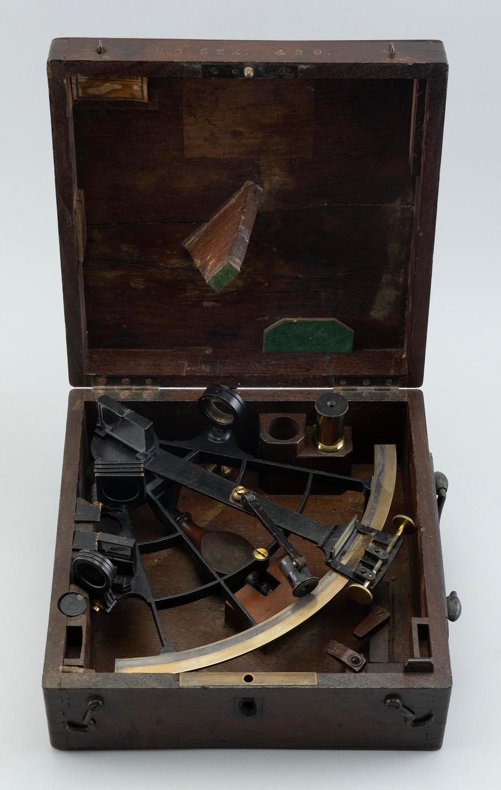 CASED SKELETONIZED FRAME SEXTANT
