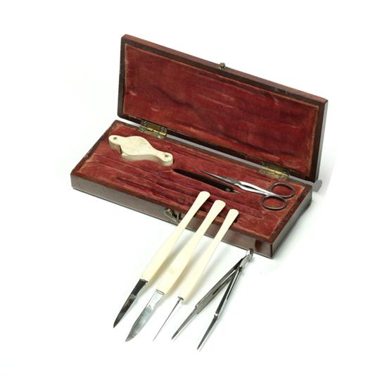 CASED SURGICAL KIT.  English or