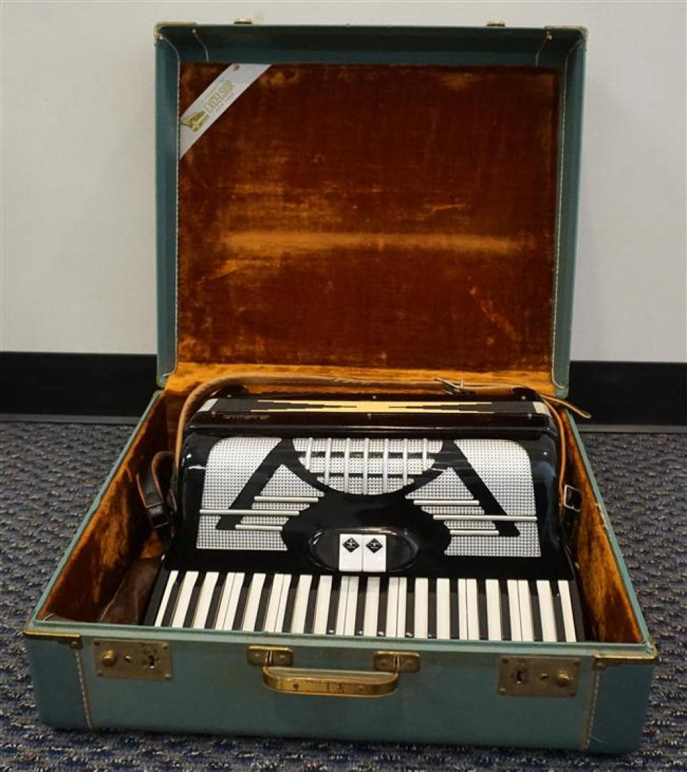 CASINO ACCORDIAN, ENCASEDCasino