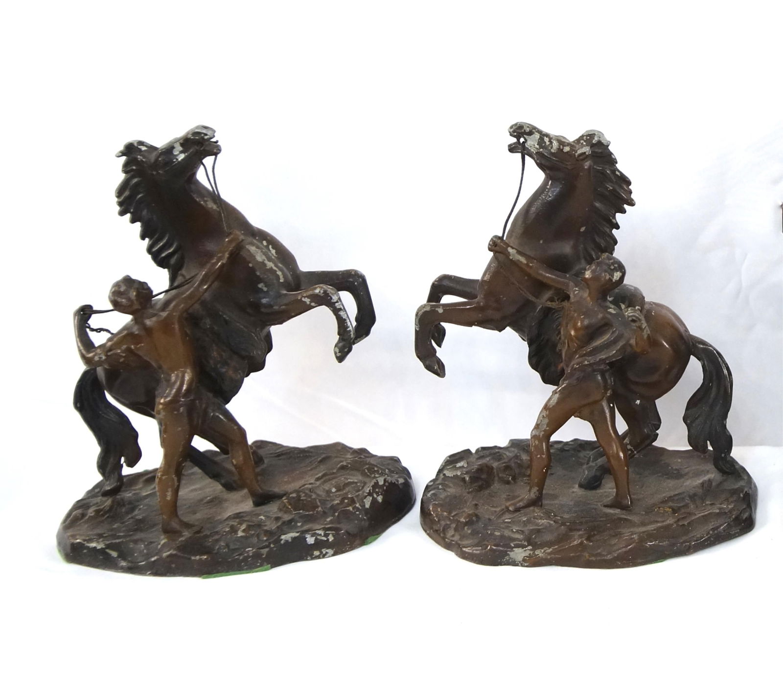 CAST BRITANNICA PAIR WESTERN