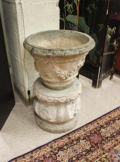 CAST CONCRETE GARDEN PLANTER &