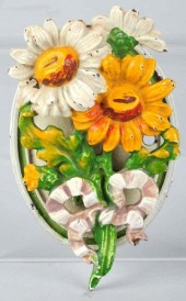 Cast Iron Daisies Doorknocker.