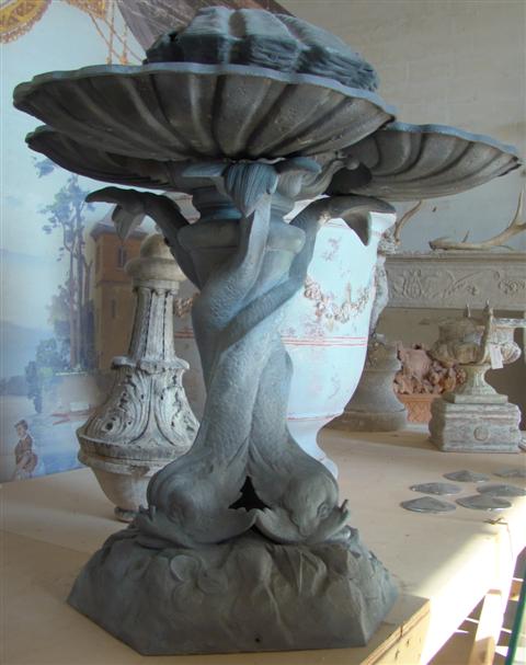 CAST IRON DOLPHIN AND SHELL