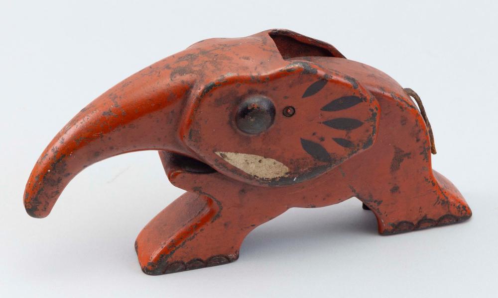 CAST IRON ELEPHANT NUTCRACKER EARLY