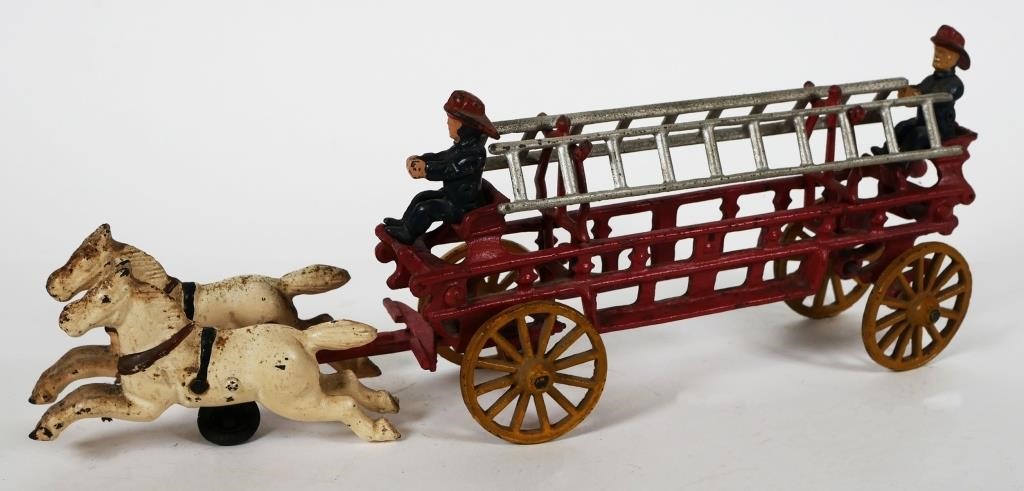 CAST IRON FIRE TRUCK WAGONRed