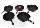 CAST IRON FRYING PANS INCL. GR