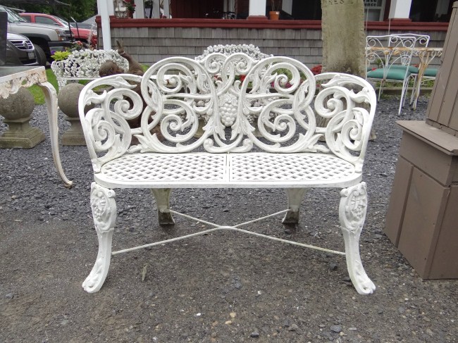 Cast iron garden bench. 43''
