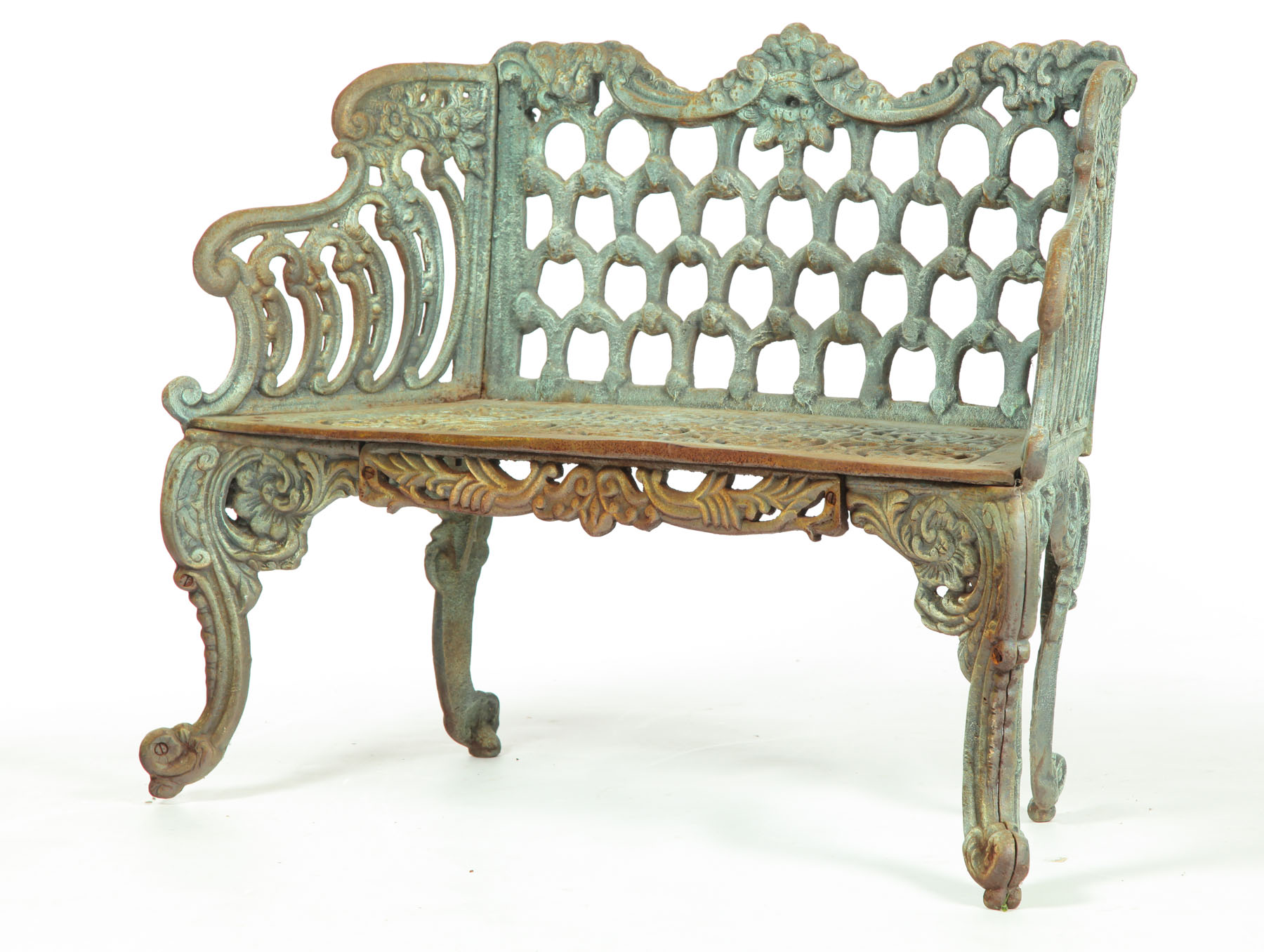 CAST IRON GARDEN BENCH. 