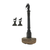 CAST IRON HORSE FORM HITCHING