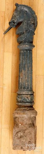 CAST IRON HORSEHEAD HITCHING P