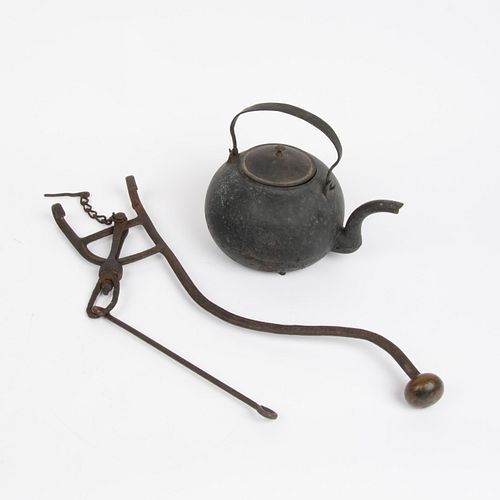 CAST IRON KETTLE WITH WROUGHT