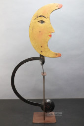 CAST IRON KINETIC PENDULUM BAL