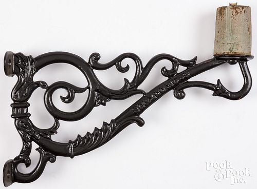 CAST IRON LAMP WALL BRACKET, 19TH