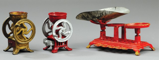 CAST IRON MINIATURES Includes two