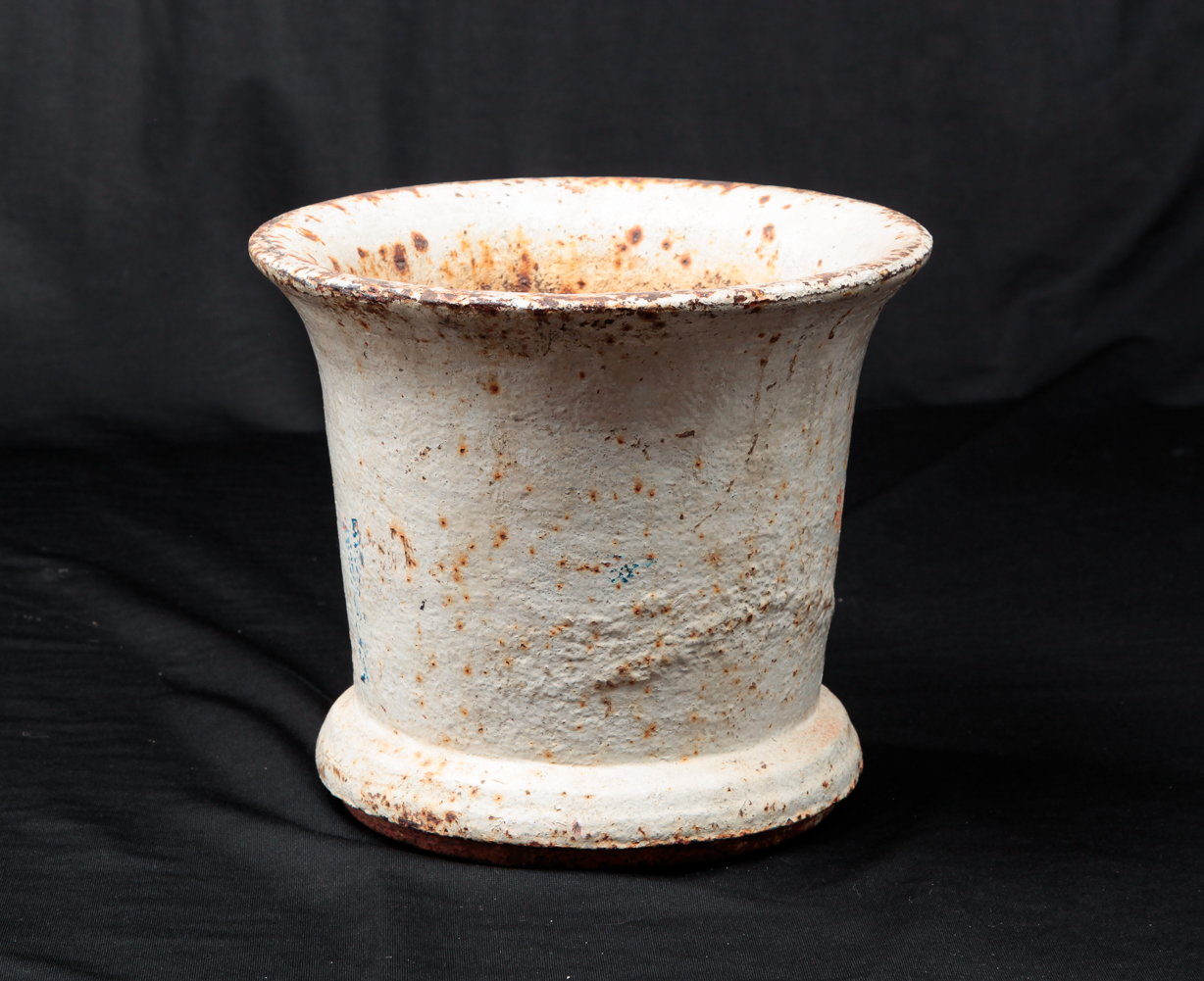 CAST IRON MORTAR. American or