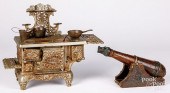 CAST IRON ROYAL MINIATURE STOV