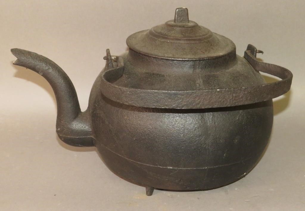 CAST IRON TEA KETTLEca.