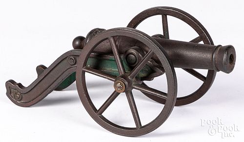 CAST IRON TOY CANNONCast iron toy