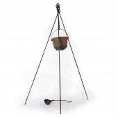 CAST IRON TRIPOD WITH FOOTED C