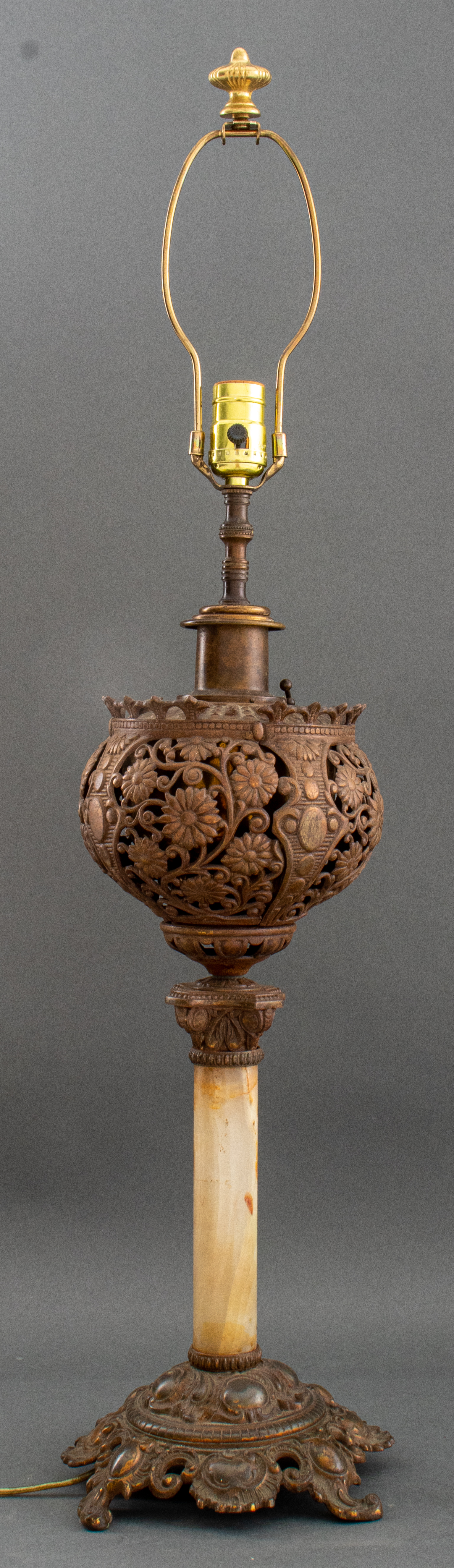 CAST METAL AND ALBASTER LAMP Cast