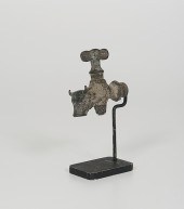 Cast Metal Steer Head Faucet E
