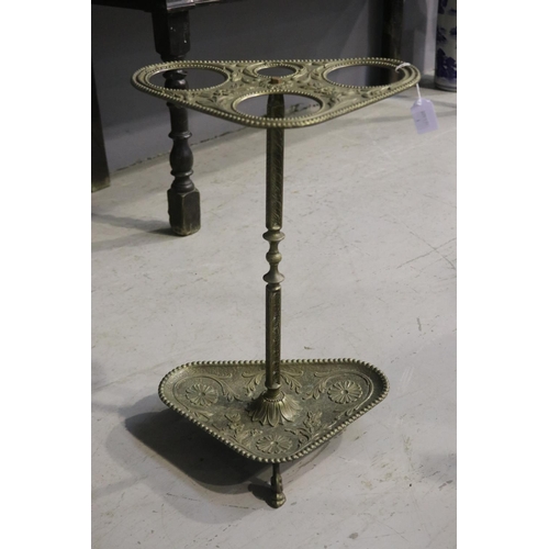 Cast metal three hole stick or