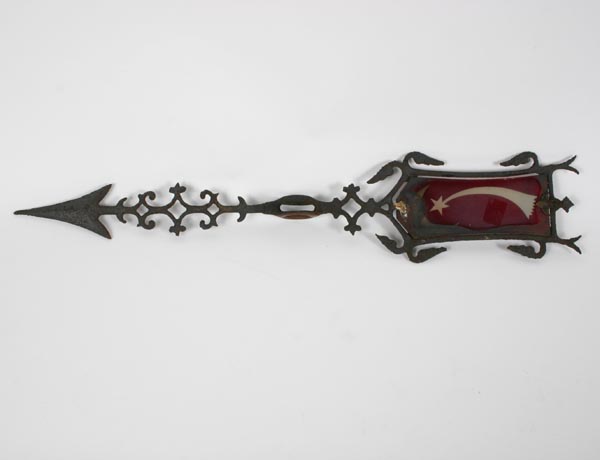 Cast metal weathervane/lightning