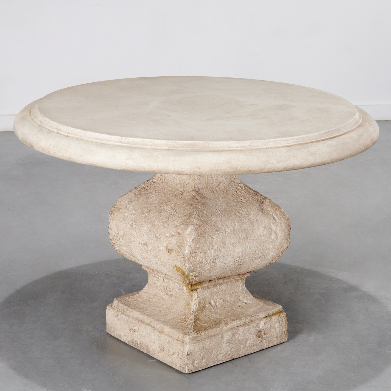 CAST STONE PEDESTAL CENTER OR