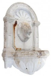 CAST STONE WALL FOUNTAIN W/LIO