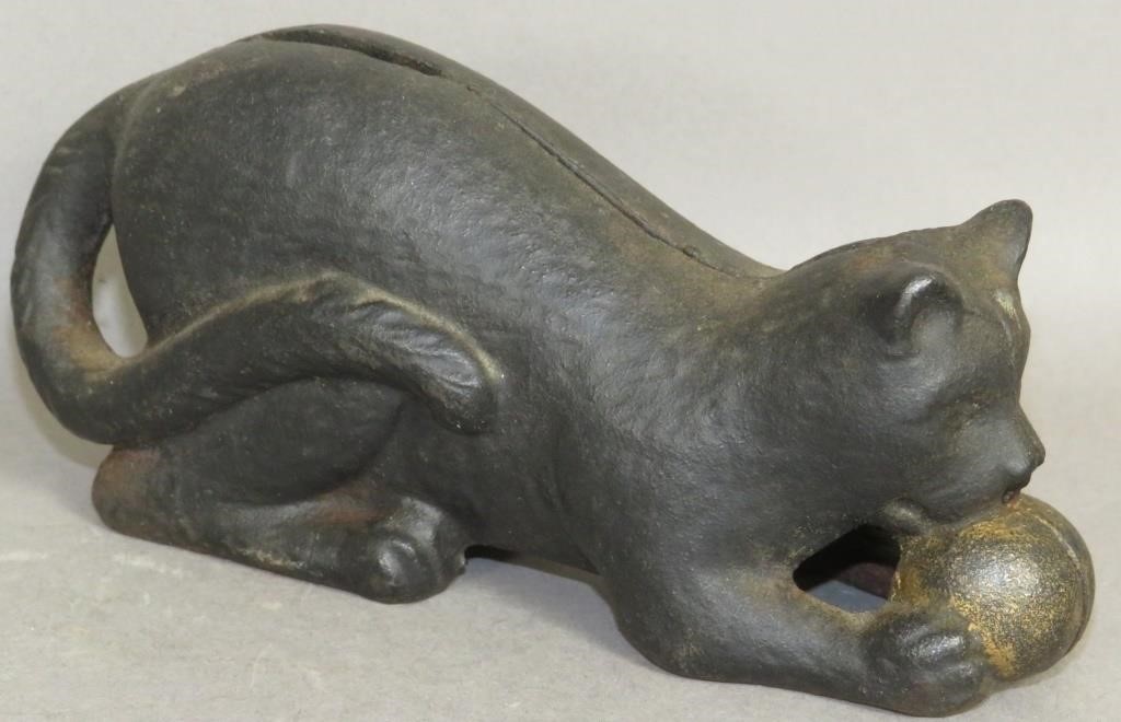 CAT WITH BALL CAST IRON BANKca.