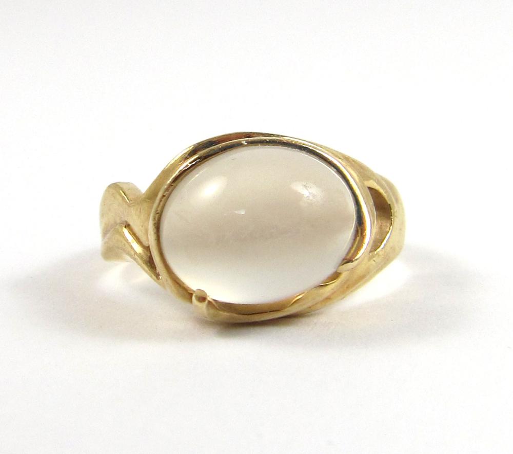 CAT'S EYE MOONSTONE SOLITAIRE