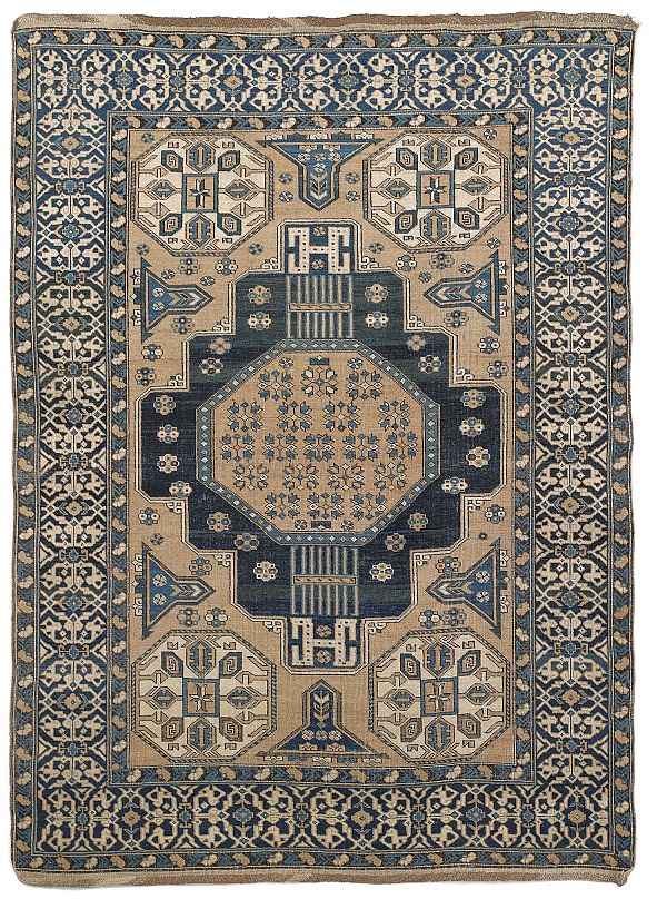 Caucasian carpet ca. 1900 5'5" x