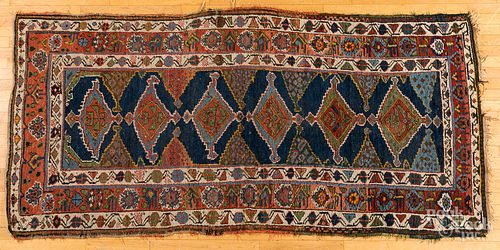 CAUCASIAN CARPET, EARLY 20TH