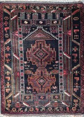 CAUCASIAN HAND KNOTTED WOOL PR