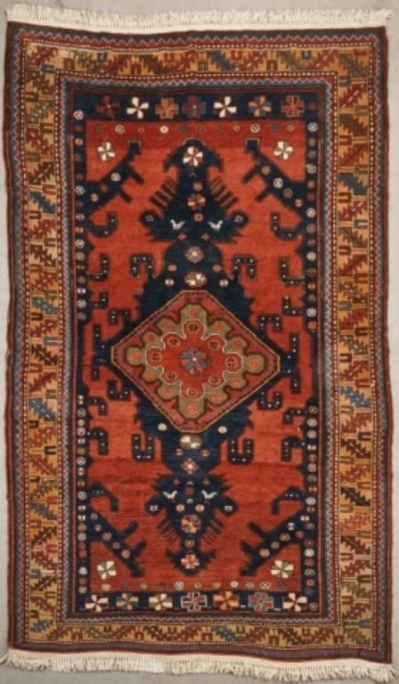 CAUCASIAN KUBA CARPETAn antique