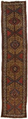Caucasian runner, alternating X and