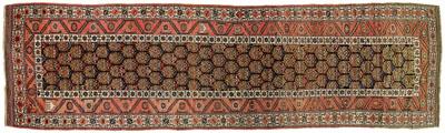 Caucasian runner, repeating