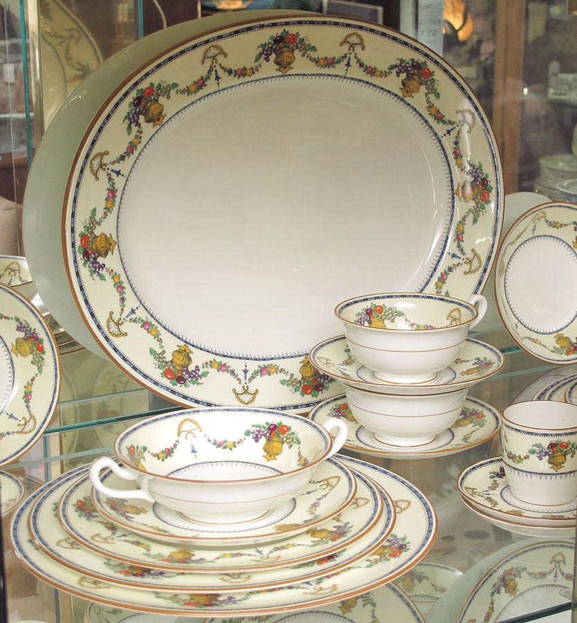 CAULDON ENGLISH FINE CHINA IN THE