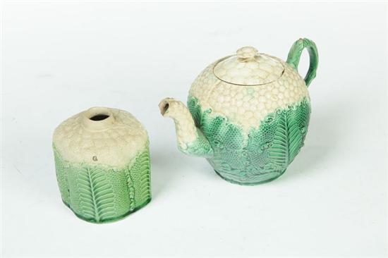 CAULIFLOWER PATTERN TEAPOT AND