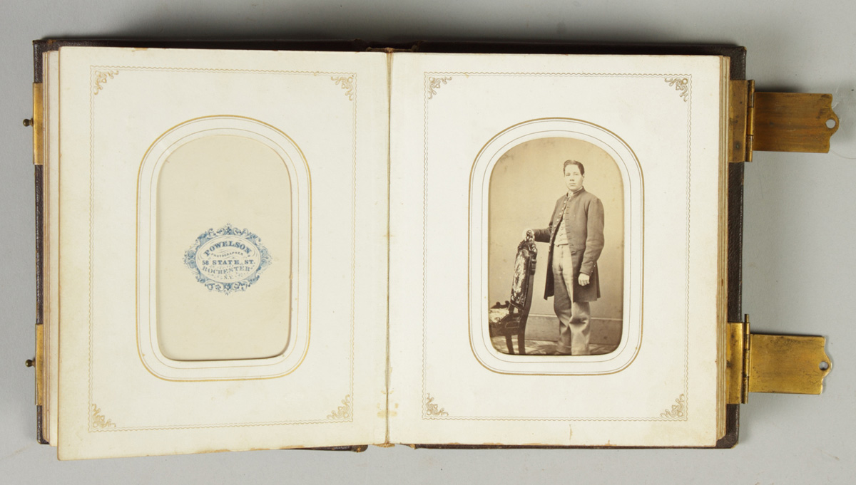 CDV Album E