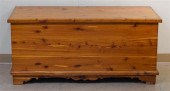 CEDAR BLANKET CHESTCedar Blank