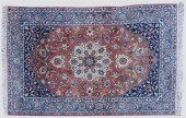 CENTER MEDALLION WOOL RUGCENTE